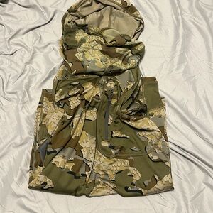 KUIU gila pro hoodie with face mask
